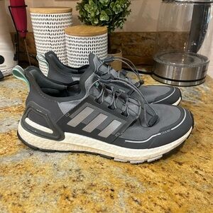 Adidas Ultraboost Cold RDY size 9